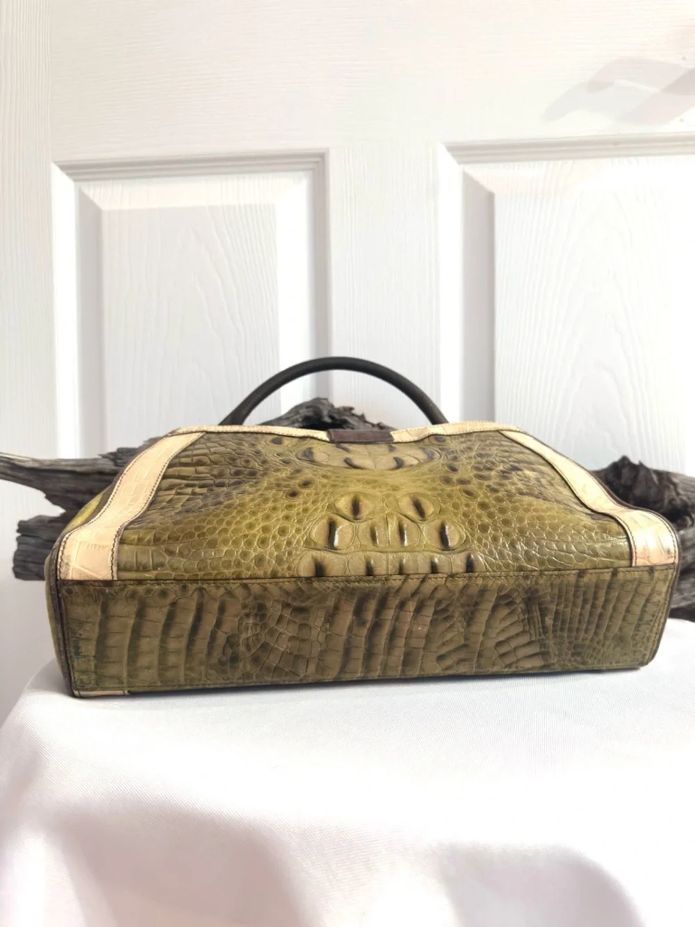 BRAHMIN ~ Rare Tri-Color Croc-Embossed Leather Satchel w/Crossbody Strap